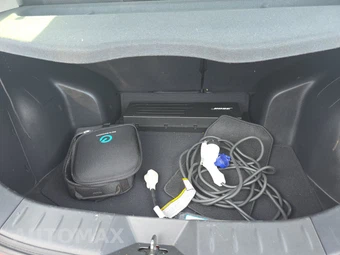 2015 Nissan LEAF SL – miniatura 17