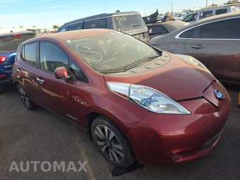 2015 Nissan LEAF SL – miniatura 3