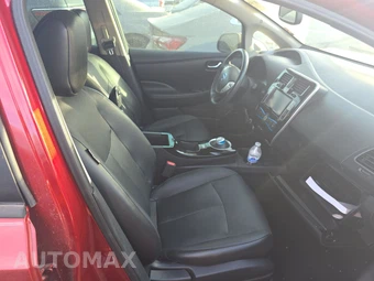 2015 Nissan LEAF SL – miniatura 8