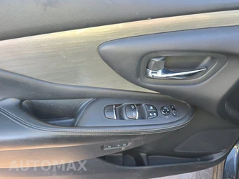 2015 Nissan Murano Platinum - miniatura 9