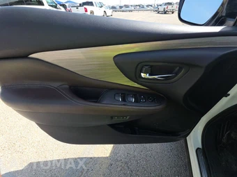 2015 Nissan Murano Platinum – miniatura 9