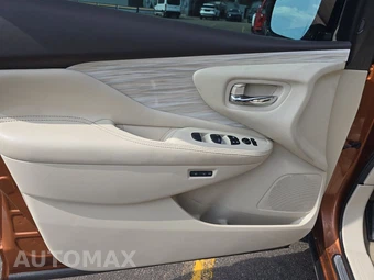 2015 Nissan Murano Platinum – miniatura 9