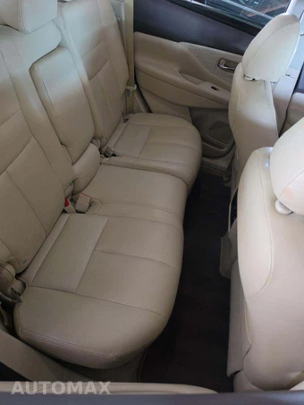 2015 Nissan Murano S - miniatura 16
