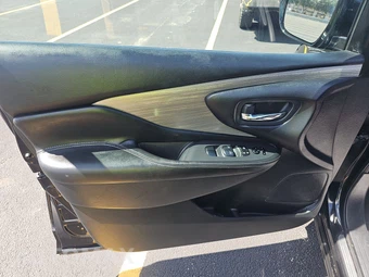 2015 Nissan Murano S – miniatura 9