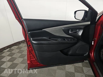 2015 Nissan Murano S – miniatura 9