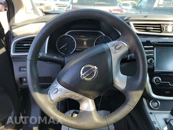 2015 Nissan Murano SV - miniatura 10