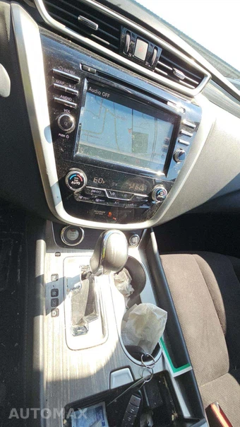 2015 Nissan Murano SV - miniatura 24