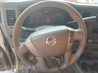 2015 Nissan NV1500 Cargo S 146.1" WB - miniatura 10