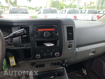 2015 Nissan NV1500 Cargo SV 146.1" WB - miniatura 10
