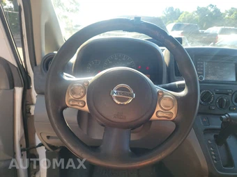 2015 Nissan NV200 Compact Cargo SV 115.2" WB - miniatura 10