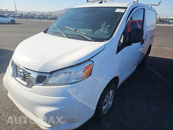 2015 Nissan NV200 Compact Cargo SV 115.2" WB