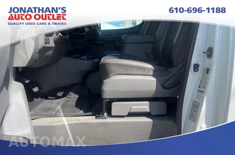 2015 Nissan NV2500 HD Cargo SV High Roof 146.1" WB - miniatura 10