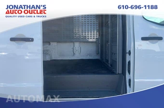 2015 Nissan NV2500 HD Cargo SV High Roof 146.1" WB - miniatura 18