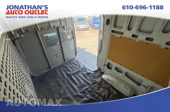 2015 Nissan NV2500 HD Cargo SV High Roof 146.1" WB - miniatura 21