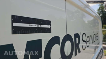 2015 Nissan NV2500 HD Cargo SV Standard Roof 146.1" WB - miniatura 44