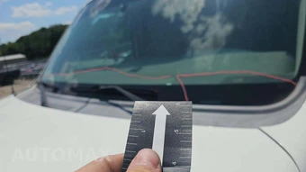 2015 Nissan NV2500 HD Cargo SV Standard Roof 146.1" WB - miniatura 46