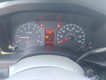 2015 Nissan NV3500 HD Passenger S 146.1" WB - miniatura 25