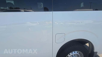 2015 Nissan NV3500 HD Passenger S 146.1" WB - miniatura 29