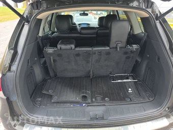 2015 Nissan Pathfinder Platinum – miniatura 17