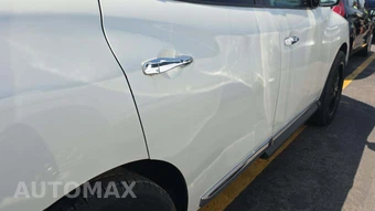 2015 Nissan Pathfinder Platinum - miniatura 27