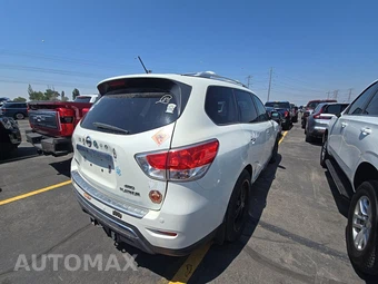 2015 Nissan Pathfinder Platinum - miniatura 4