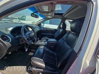 2015 Nissan Pathfinder Platinum - miniatura 7