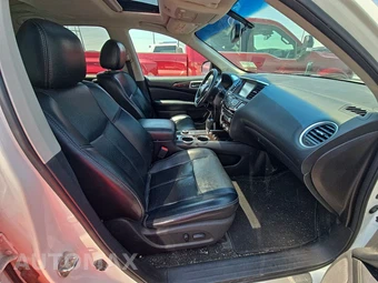 2015 Nissan Pathfinder Platinum - miniatura 8