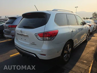 2015 Nissan Pathfinder Platinum - miniatura 4