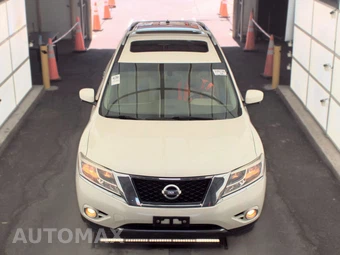 2015 Nissan Pathfinder Platinum – miniatura 2
