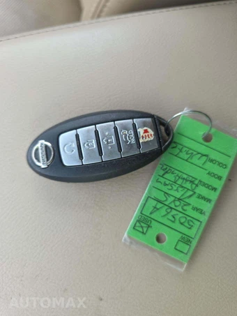 2015 Nissan Pathfinder Platinum – miniatura 8