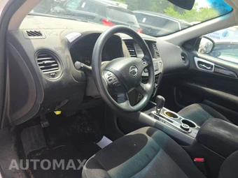 2015 Nissan Pathfinder S - miniatura 11