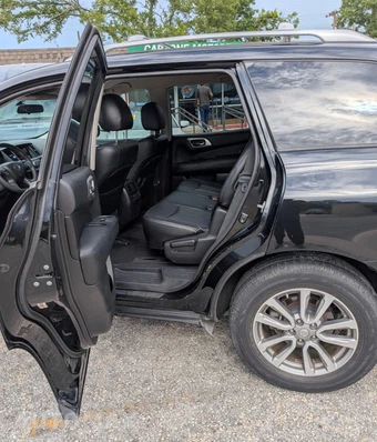 2015 Nissan Pathfinder S - miniatura 16