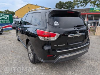 2015 Nissan Pathfinder S - miniatura 4