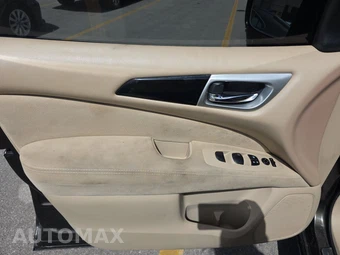 2015 Nissan Pathfinder S – miniatura 9