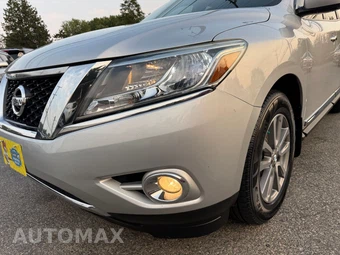 2015 Nissan Pathfinder SL - miniatura 30