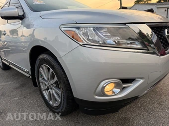 2015 Nissan Pathfinder SL - miniatura 32