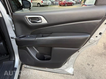 2015 Nissan Pathfinder SL - miniatura 54