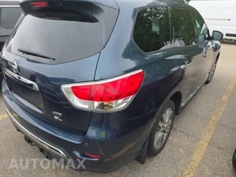 2015 Nissan Pathfinder SL - miniatura 4