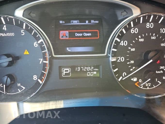 2015 Nissan Pathfinder SL - miniatura 12