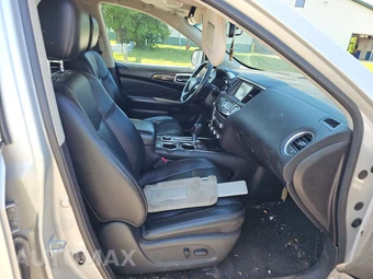 2015 Nissan Pathfinder SL – miniatura 8