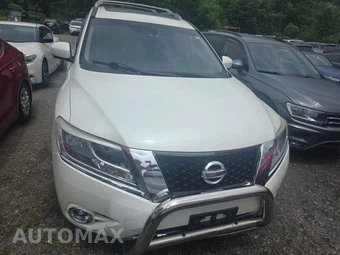 2015 Nissan Pathfinder SL – miniatura 2
