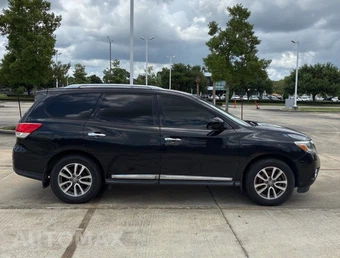 2015 Nissan Pathfinder SL - miniatura 6