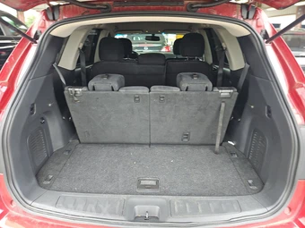 2015 Nissan Pathfinder SV – miniatura 17