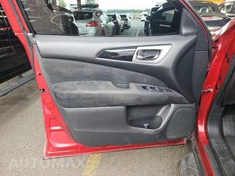 2015 Nissan Pathfinder SV – miniatura 9