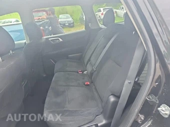 2015 Nissan Pathfinder SV – miniatura 16