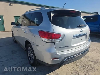 2015 Nissan Pathfinder SV – miniatura 6