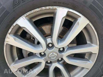 2015 Nissan Pathfinder SV – miniatura 25