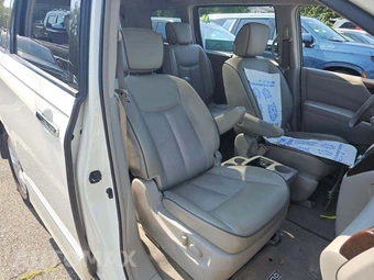2015 Nissan Quest Platinum 118.1" WB - miniatura 19