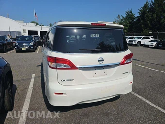 2015 Nissan Quest Platinum 118.1" WB - miniatura 2