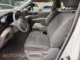 2015 Nissan Quest S 118.1" WB - miniatura 6